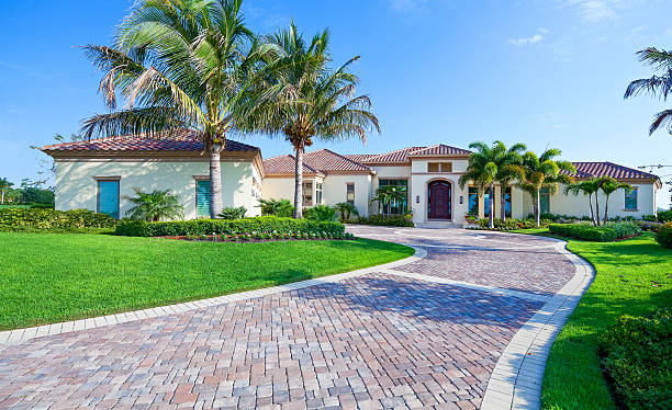 Best Professional Driveway Pavers  in Sanibel, FL